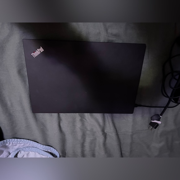 Lenovo thinkpad intel core i17. 16gb ram - Picture 4 of 5